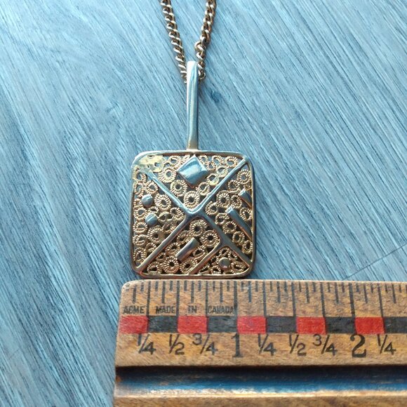 Vintage Openwork Square Pendant Necklace Double Chain Retro Jewelry - Picture 9 of 10